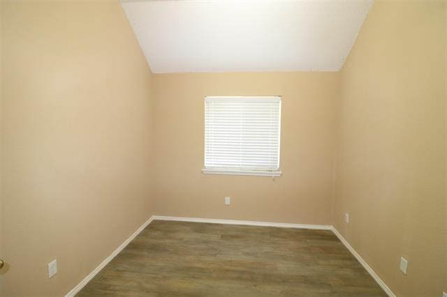 Foto del edificio - 8520 Rock Creek Dr