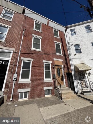 Building Photo - 115 W Allen St