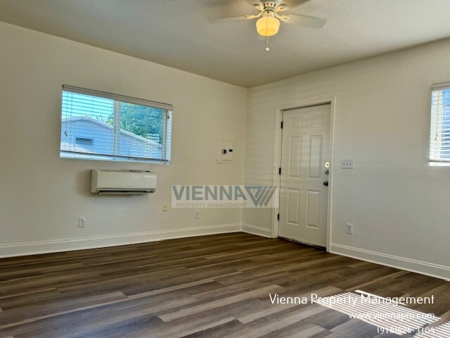 Foto del edificio - 428 Stanford Ave