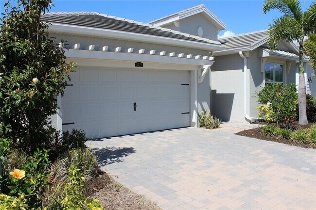 Foto del edificio - 5721 Long Shore Loop