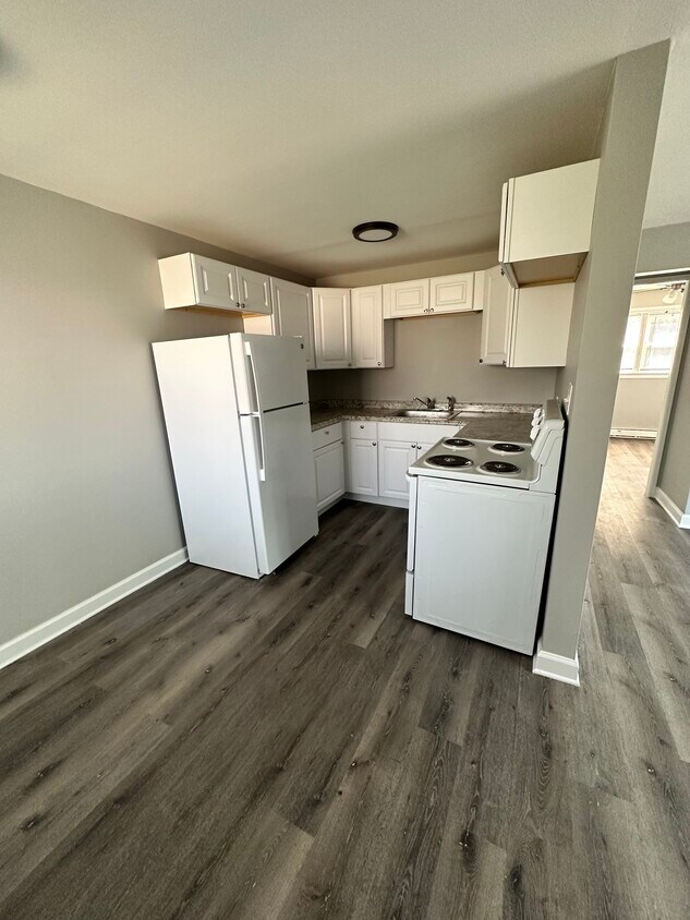 2131 119th St Unit 12, Blue Island, IL 60406 Apartments in Blue