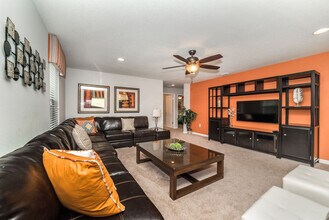 Building Photo - 2108 Rome Dr