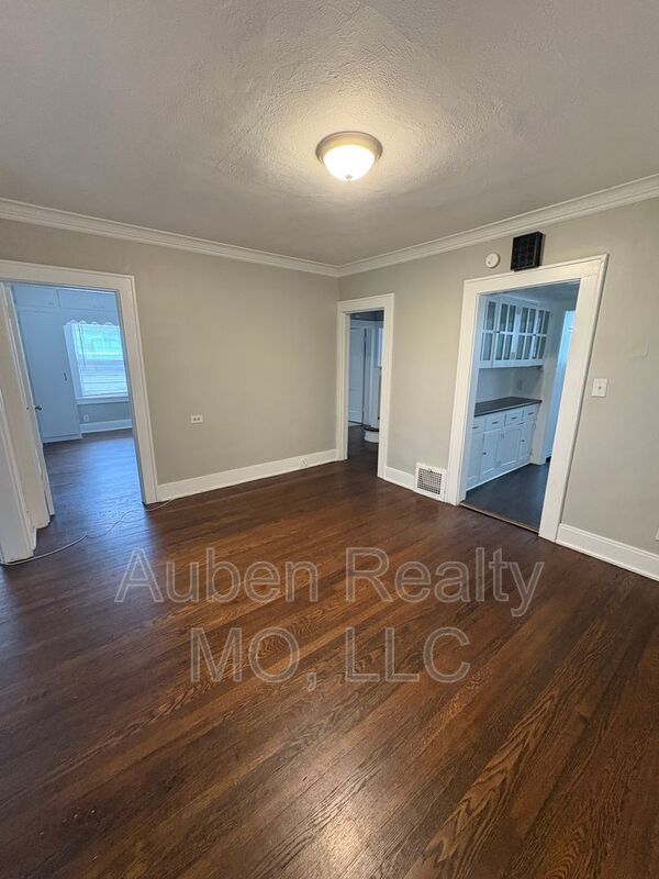 Foto del edificio - 5304 Harrison St