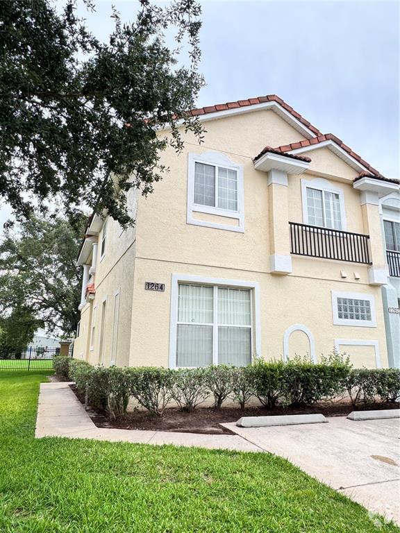 Building Photo - 1264 S Beach Cir