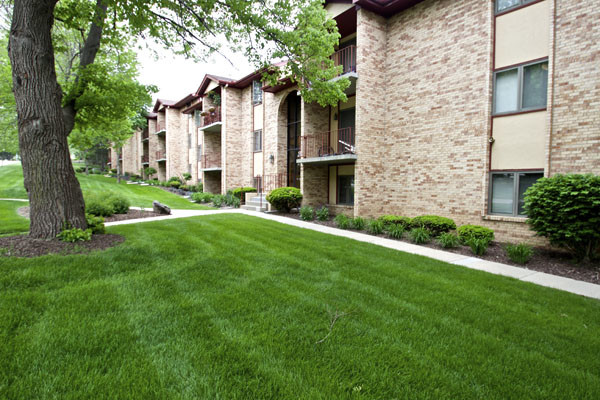 Primary Photo - Indian Hills Terrace Apartments