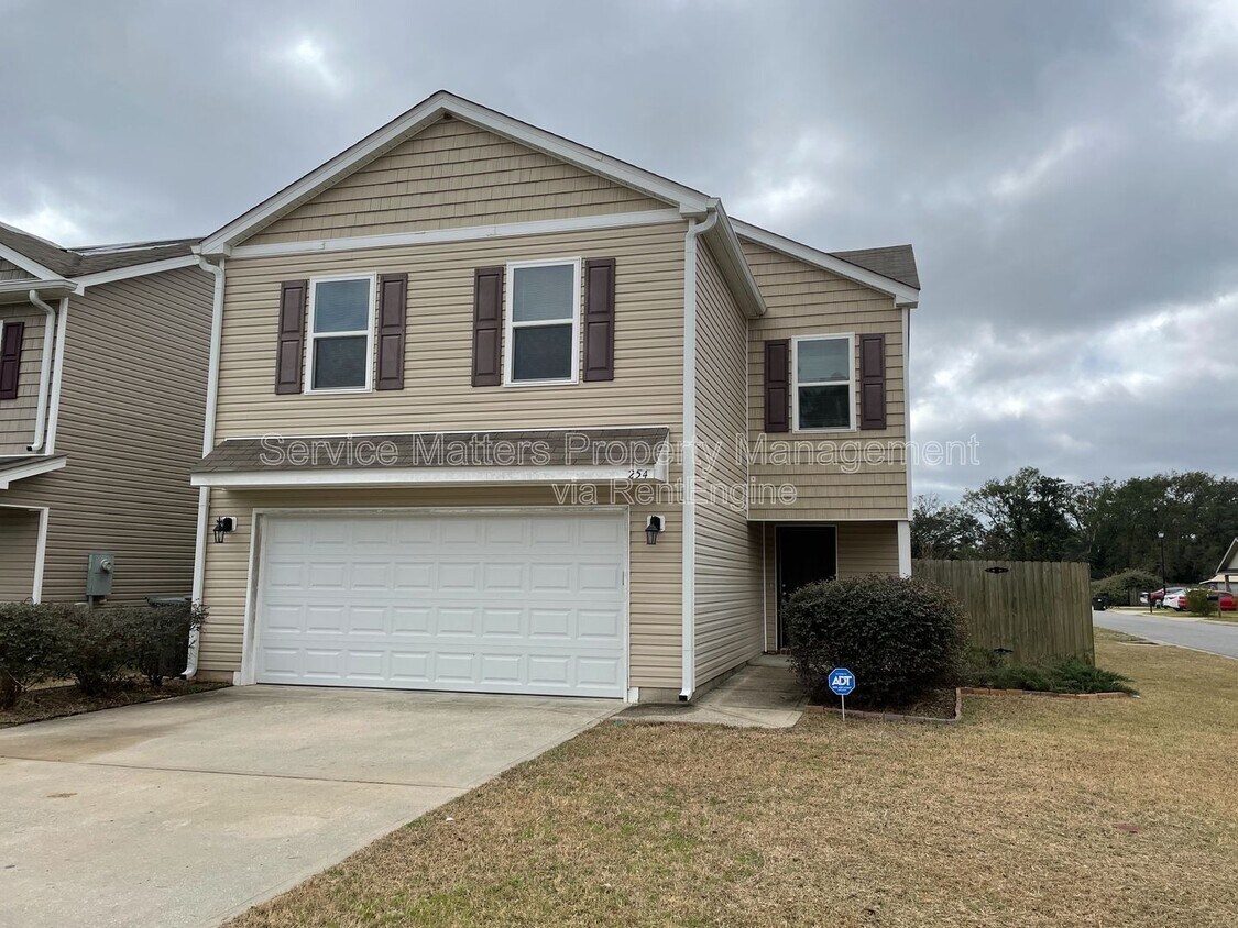 Foto principal - 254 Cottage View Dr