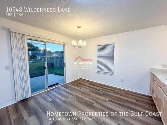 Building Photo - 3-Bed, 2-Bath Retreat in Maple Oaks Subdiv...