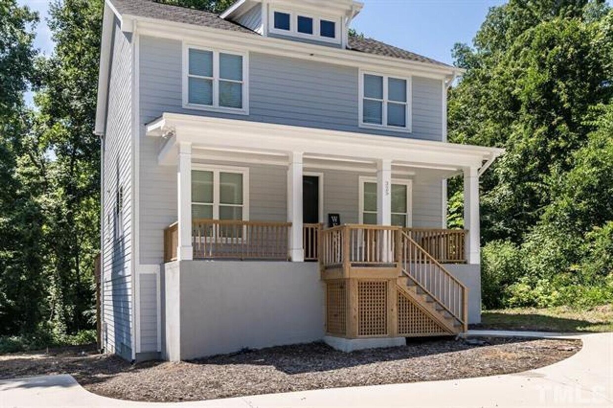 325 Smith Level Road, Chapel Hill, NC 27514 - 325 Smith Level Road, Chapel Hill, NC  27514