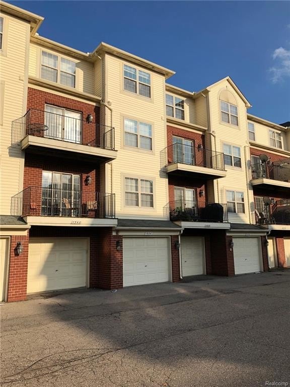 Building Photo - 1534 Devon Ln