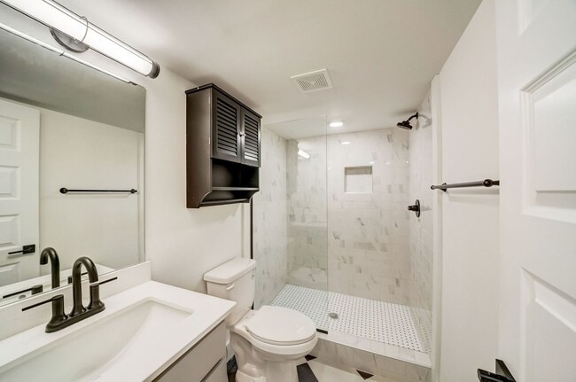 Interior Photo - Riviera Apartments