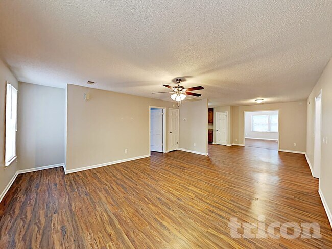 Foto del edificio - 204 Winslow Way