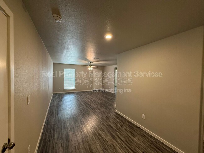 Foto del edificio - 7541 33rd St