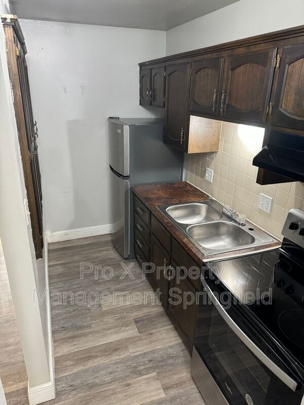 Foto del edificio - 1617 N Jefferson Ave