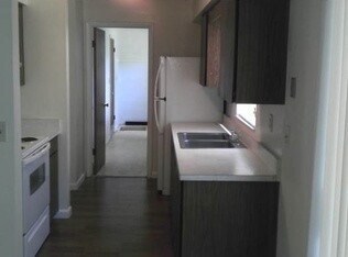 Building Photo - 429 Pine