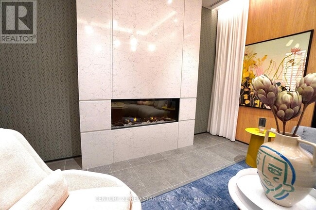 Building Photo - 720 Whitlock Ave