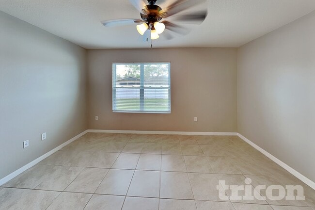 Building Photo - 2531 Newmark Dr