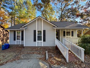 Building Photo - 4440 Briton Cir