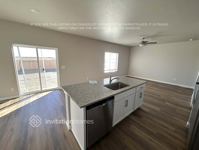 Foto del edificio - 7322 Green River Ave