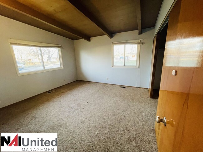 Foto del edificio - 2 Bedroom, 1 bathroom near Sioux City Airport