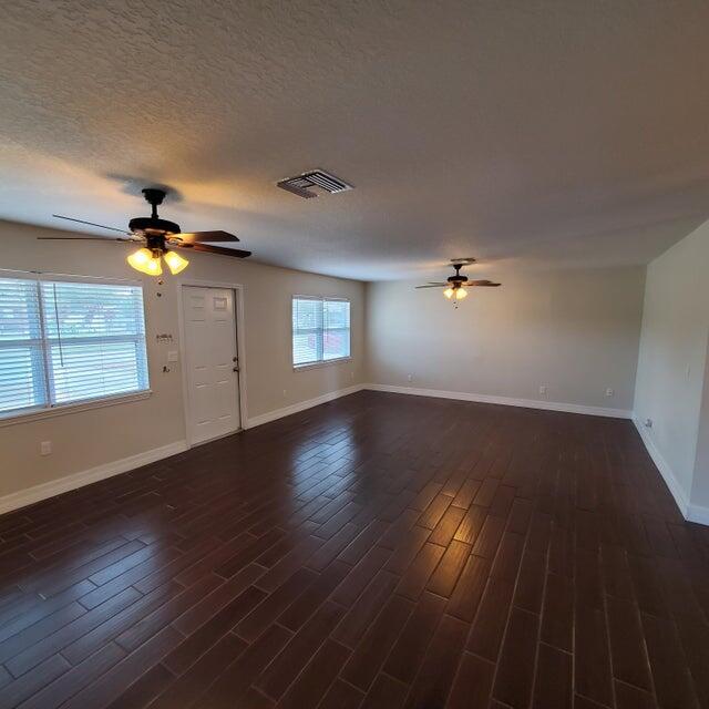 Foto del edificio - 2565 Stratford Dr