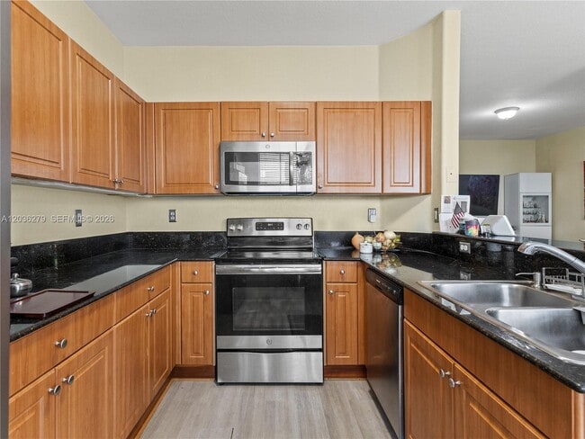 Foto del edificio - 8128 NW 108th Ct