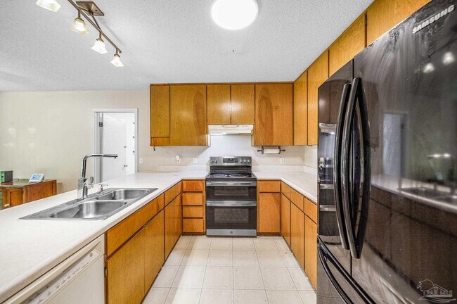 Foto del edificio - 6929 Summit Way