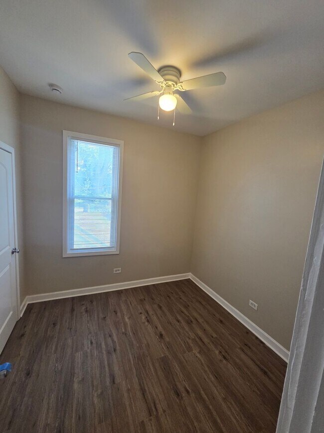 Foto del edificio - 8839 S Princeton Ave