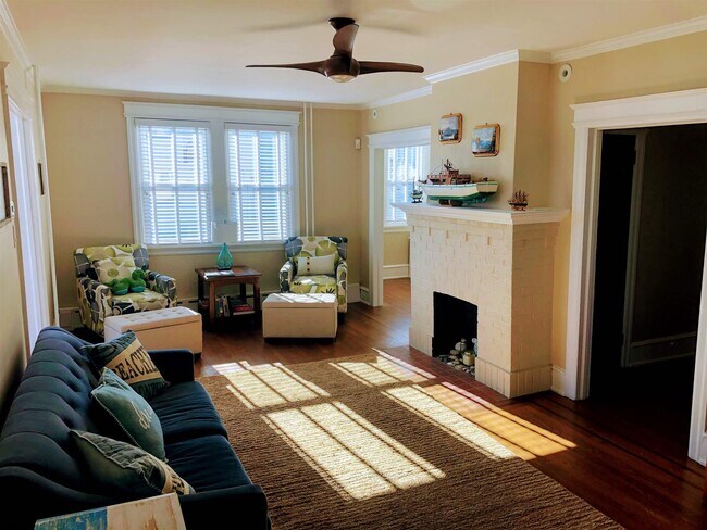 Foto del edificio - 6907 Atlantic Ave