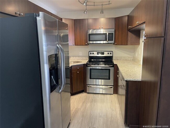 Foto del edificio - 2114 SW Silver Pine Way