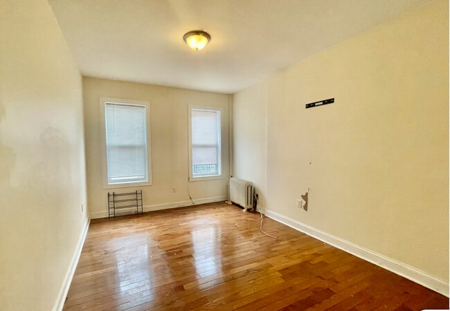 Foto del edificio - 150 Belmont Ave