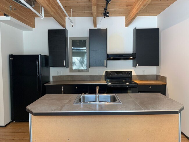 Foto del edificio - 318-320 W Myrtle