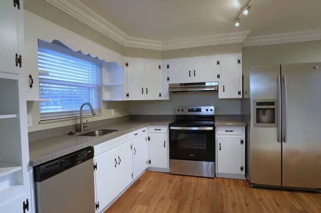 Foto del edificio - 3 Bedroom / 2 Bath Home for Rent – South Knoxville - Ideal for students! Close to campus!