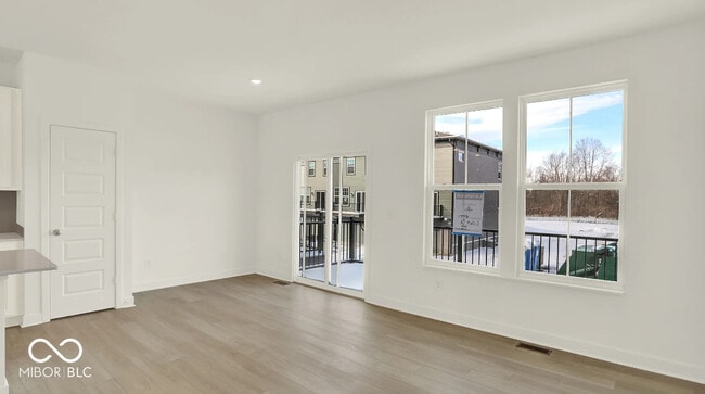 Foto del edificio - 17738 Noel St