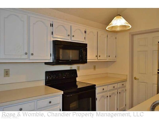 Building Photo - 2 br, 2 bath House - 430 Delaware Avenue #312