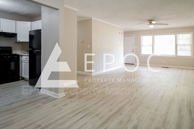 Foto del edificio - 3525 E King St N