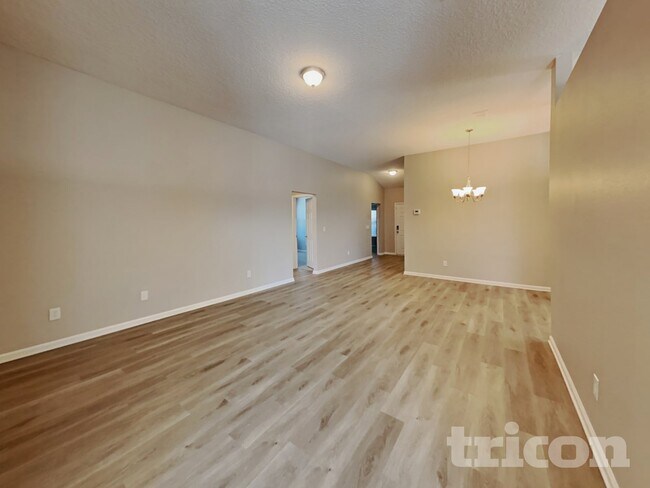 Building Photo - 69 Marisco Way