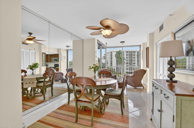 Building Photo - 6805 Willow Wood Dr