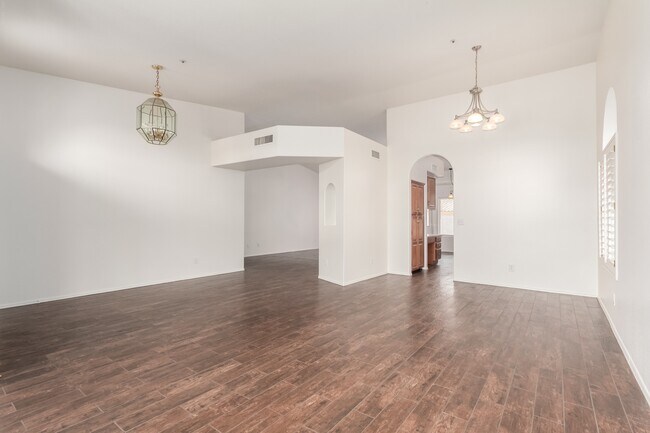 Foto del edificio - 9003 E Aster Dr