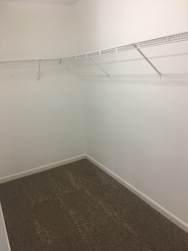 Foto del edificio - Greer, 2bd/2.1ba, 1484SF