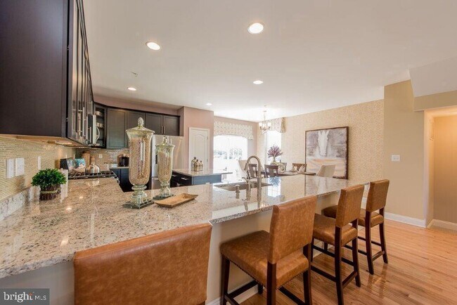 Foto del edificio - 9549 Elizabeth Howe Ln