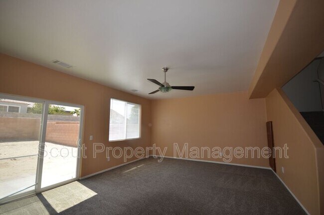Building Photo - 13828 Luis Dr