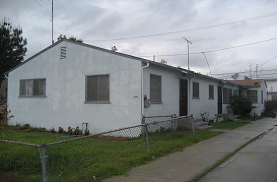 Foto del edificio - 4873 Navarro St
