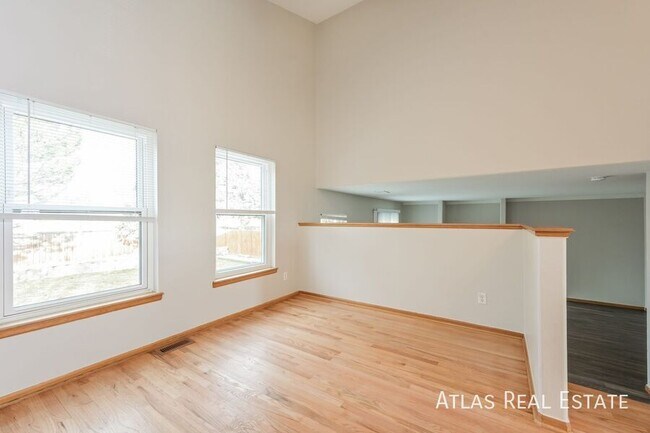 Foto del edificio - 9451 Albion St