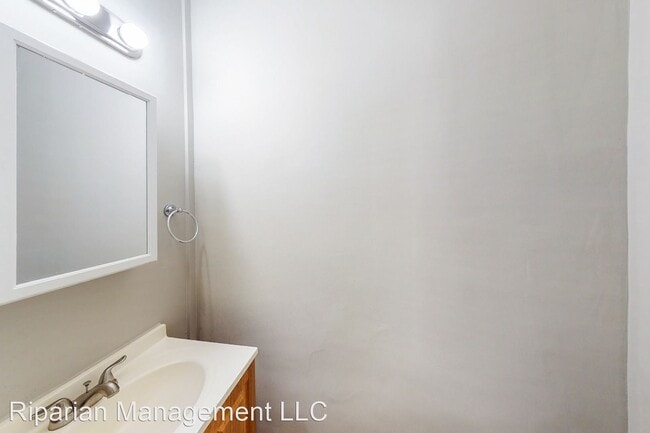 Building Photo - 3 br, 1.5 bath House - 4407 Old York Rd