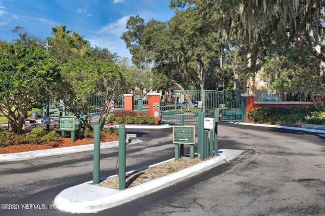 Photo - Condo Close to the Beach