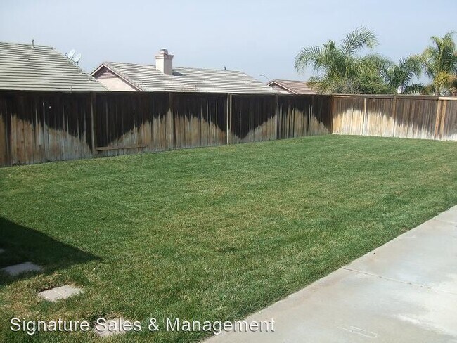 Building Photo - 4 br, 2 bath House - 36427 Seine Court