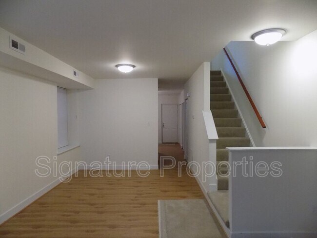 Foto del edificio - 1822 Idlewood Ave