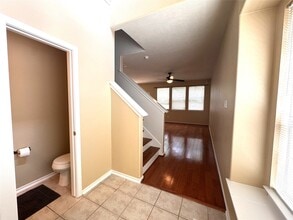 Building Photo - 213 Summerhaze Cir