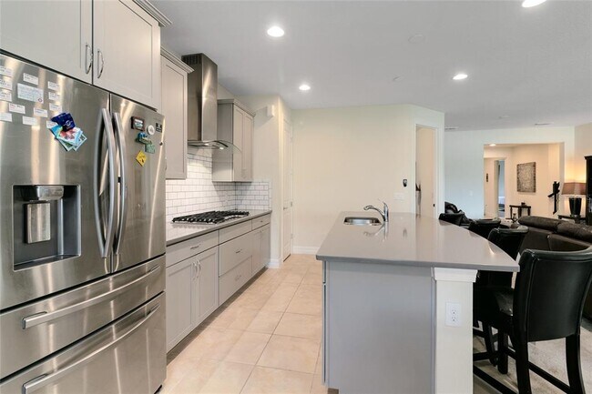 Foto del edificio - 11167 Lemon Lake Blvd