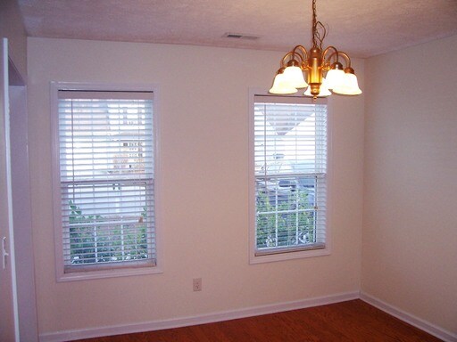 Building Photo - 4617 Split Rail Dr
